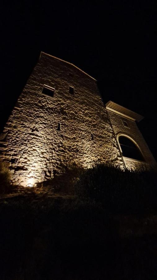Casina Di Alice Vinci Exterior foto